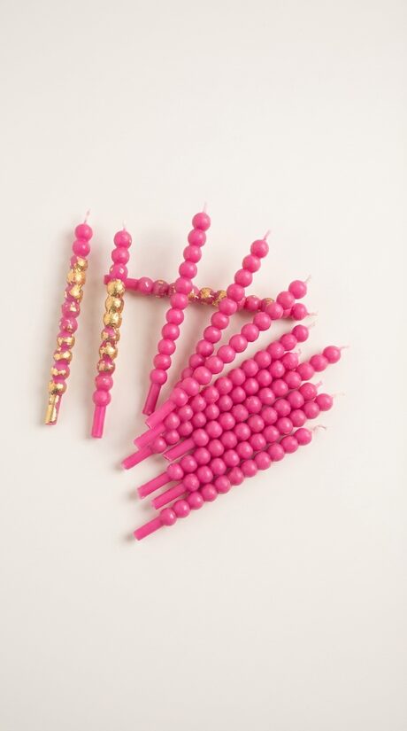 Bišu vaska svecītes "Pērlītes" kūkām un tortēm, Fuksija, 11cm